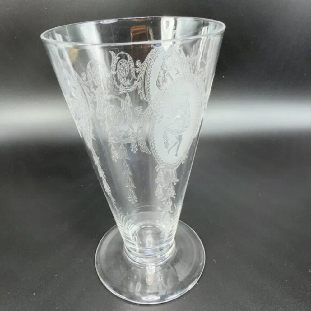 Tiffin Franciscan Classic Shawl Dancer Cameo Etched Nude Dancer Clear Cups Set 2